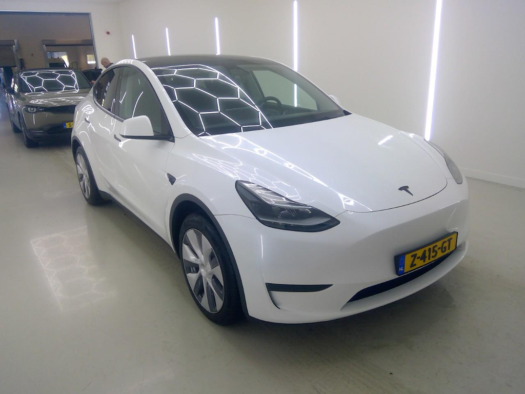 Foto 6 van Tesla Model Y