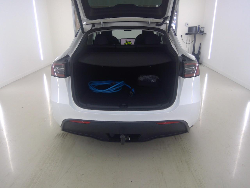 Foto 9 van Tesla Model Y