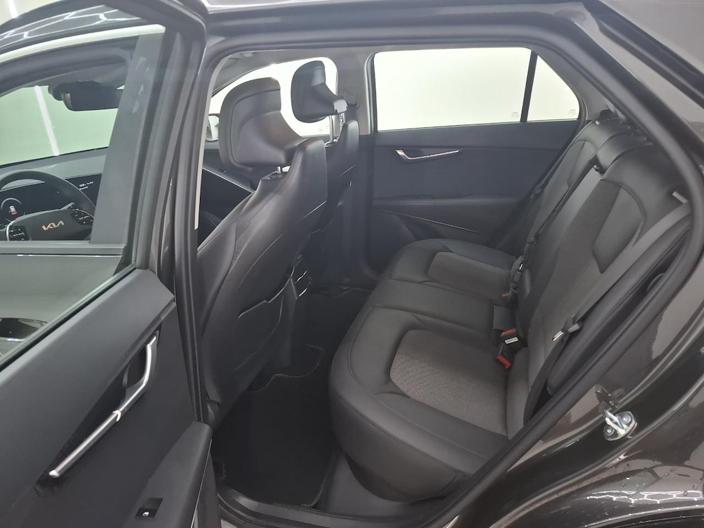 Foto 9 van Kia Niro