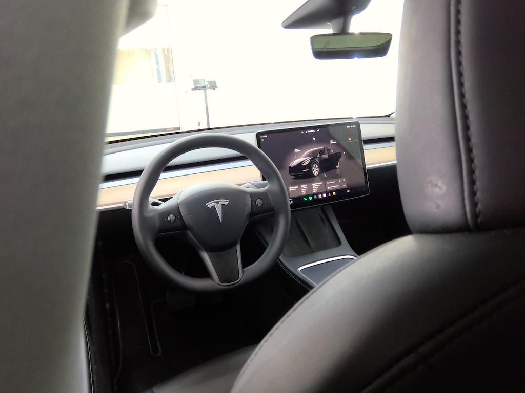 Foto 4 van Tesla Model Y
