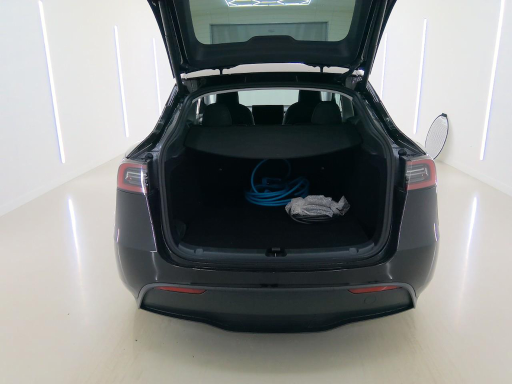 Foto 9 van Tesla Model Y