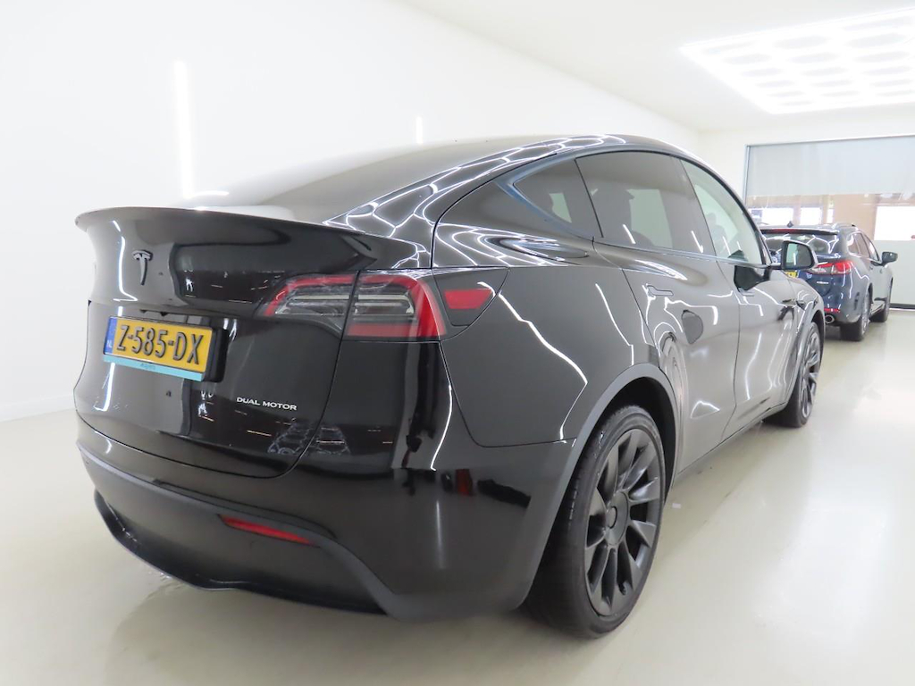 Foto 3 van Tesla Model Y