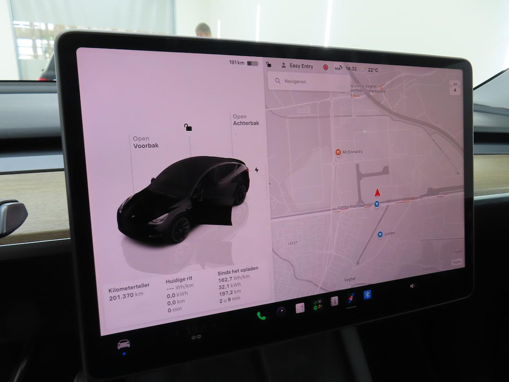 Foto 20 van Tesla Model Y