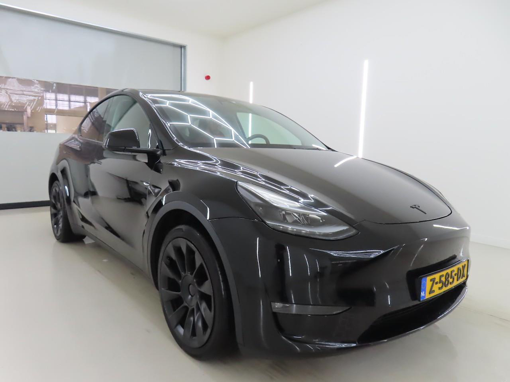 Foto 7 van Tesla Model Y