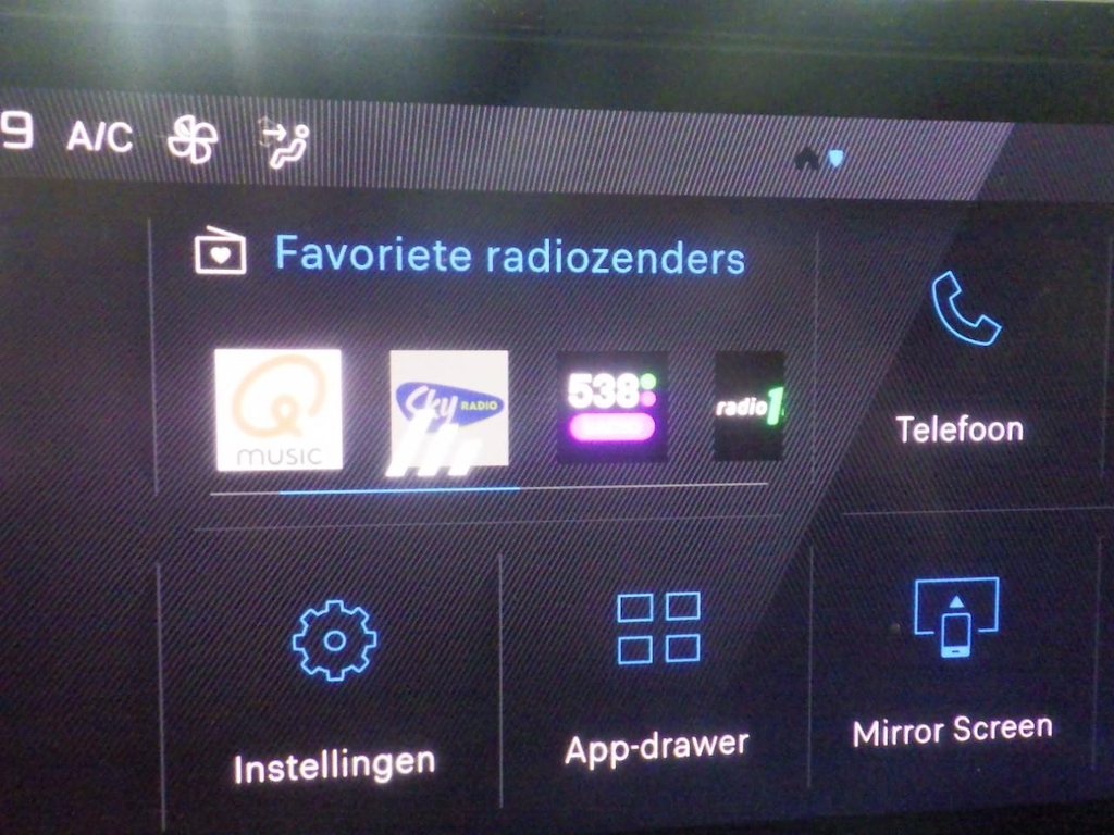 Foto 21 van Peugeot E-208