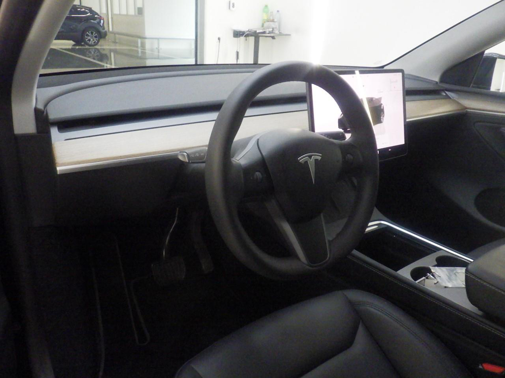 Foto 3 van Tesla Model Y