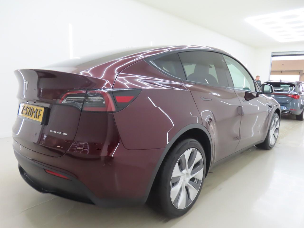 Foto 4 van Tesla Model Y