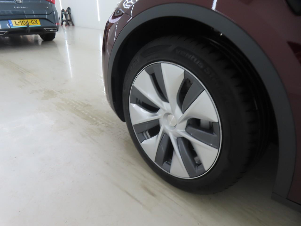 Foto 55 van Tesla Model Y