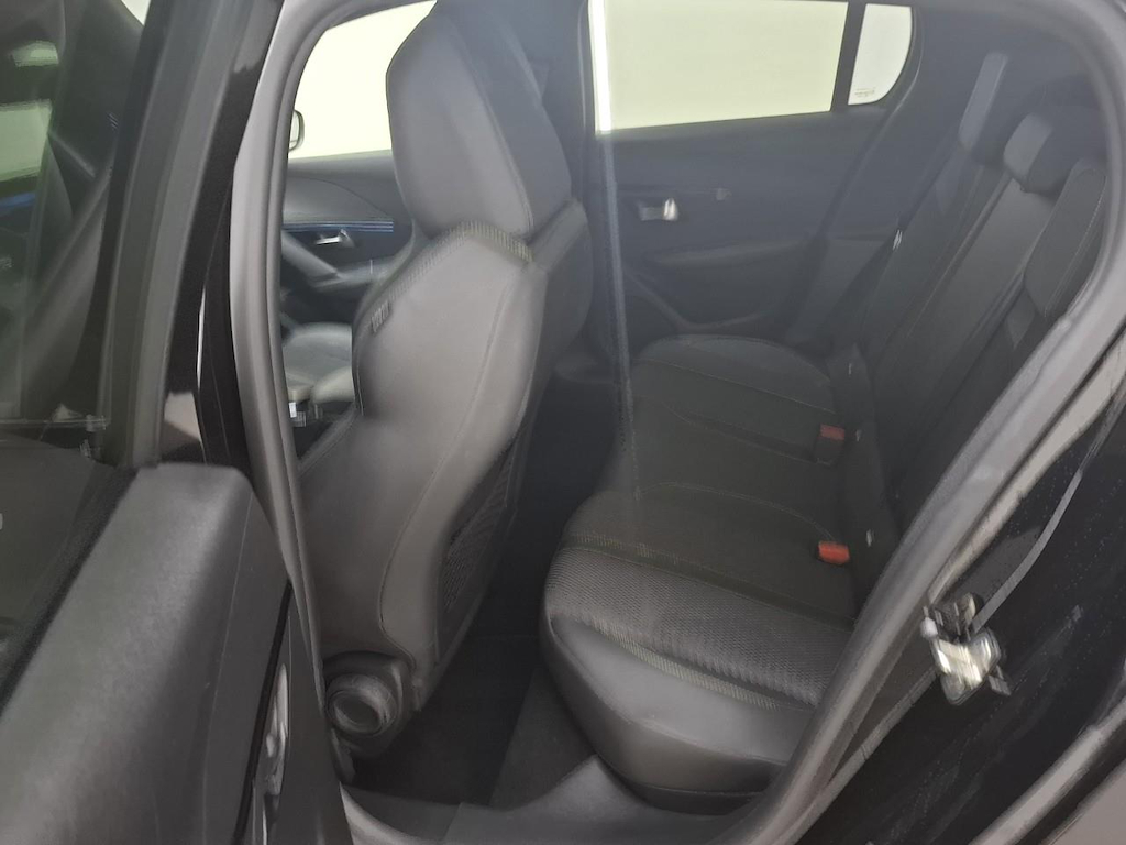 Foto 9 van Peugeot E-208