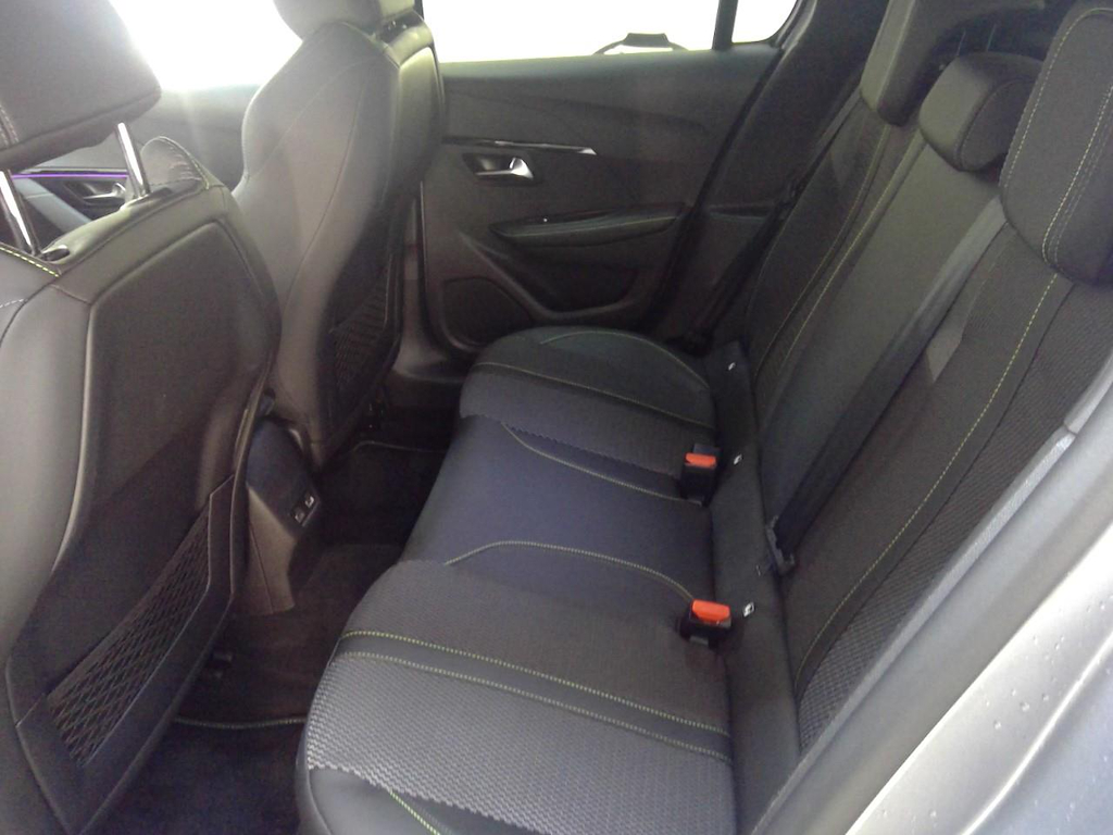 Foto 8 van Peugeot E-208