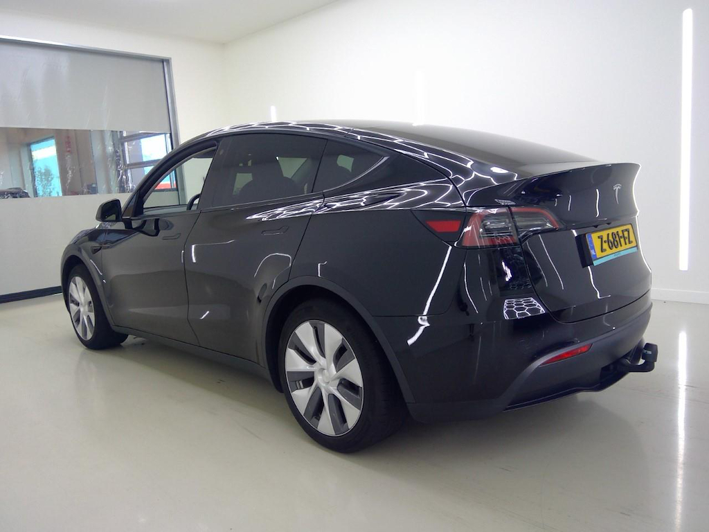 Foto 5 van Tesla Model Y