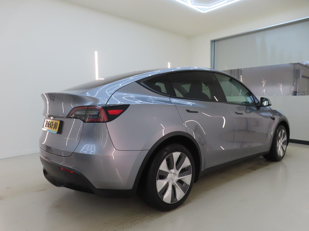 Foto 4 van Tesla Model Y