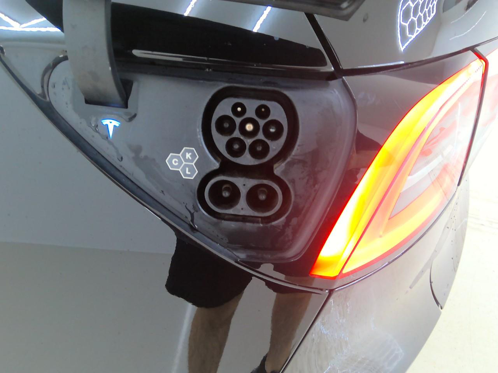 Foto 22 van Tesla Model Y