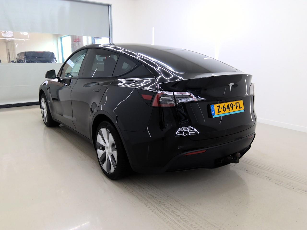 Foto 5 van Tesla Model Y