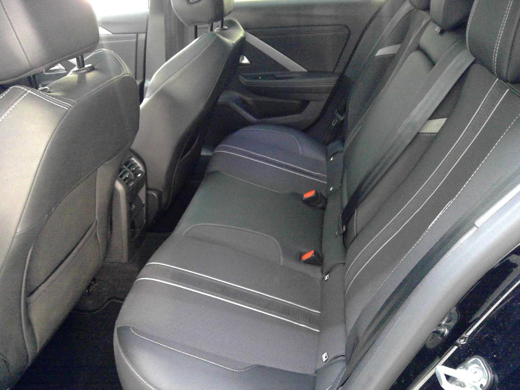 Foto 7 van Opel Astra Sports Tourer