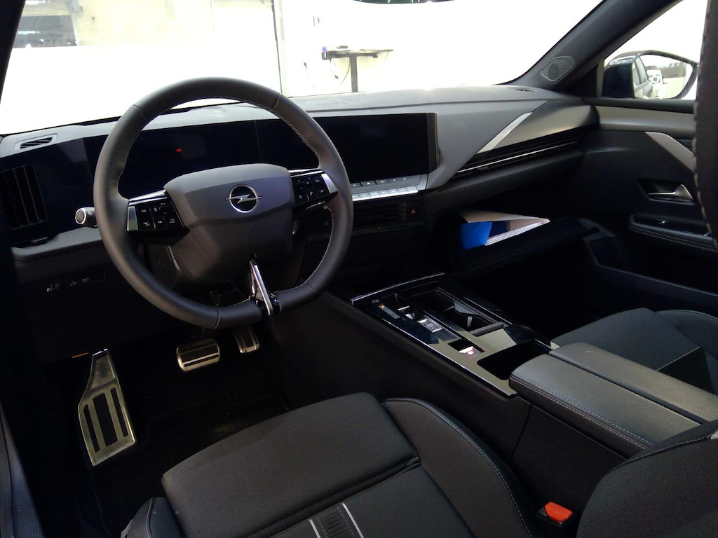 Foto 8 van Opel Astra Sports Tourer