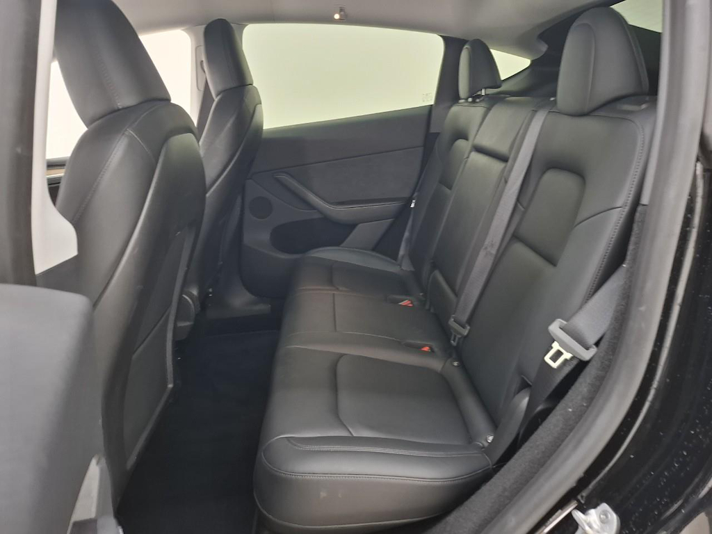 Foto 5 van Tesla Model Y