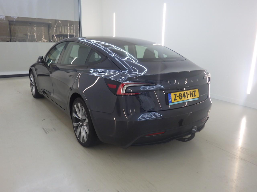 Foto 6 van Tesla Model 3