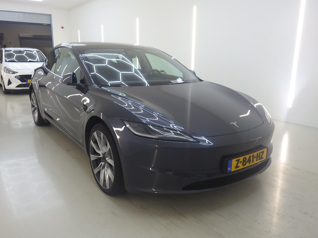 Foto 7 van Tesla Model 3