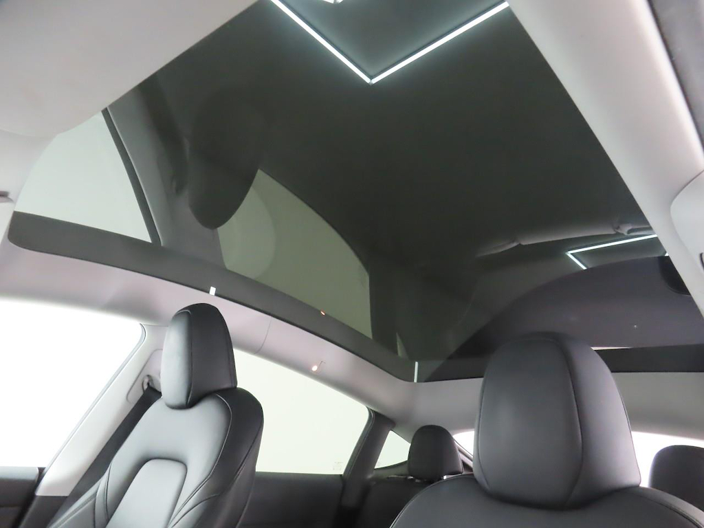 Photo 29 of Tesla Model Y