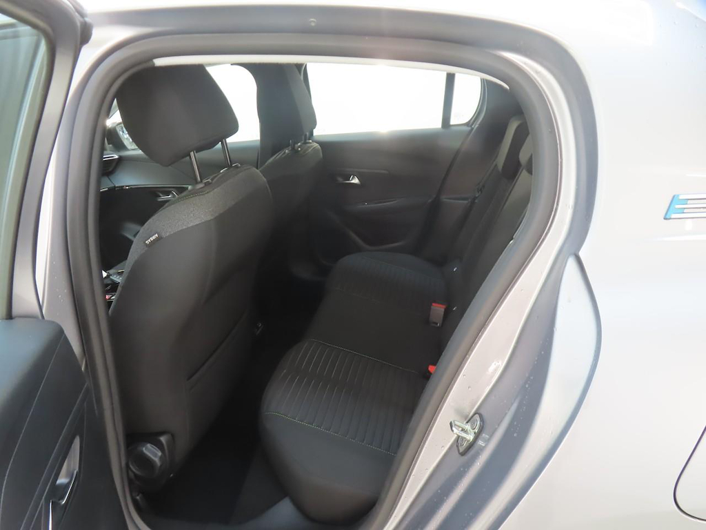 Foto 9 van Peugeot E-208