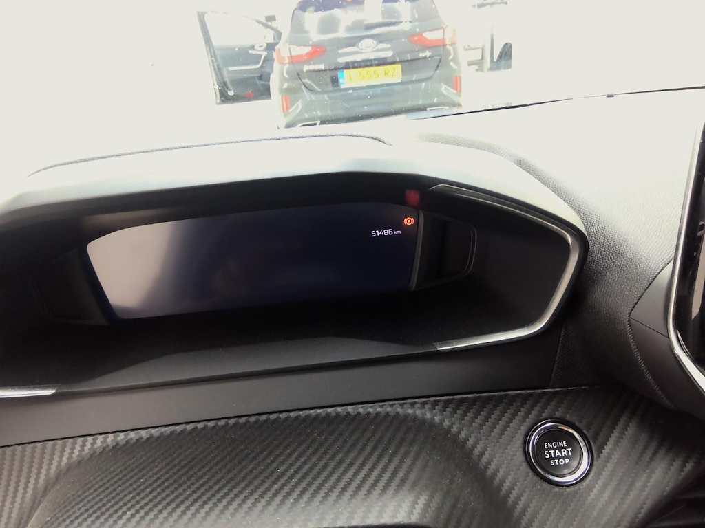 Foto 7 van Peugeot E-208