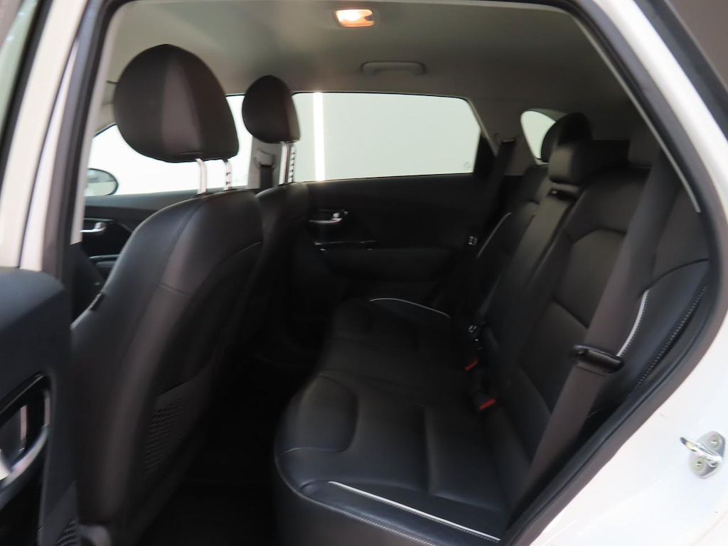 Foto 9 van Kia Niro