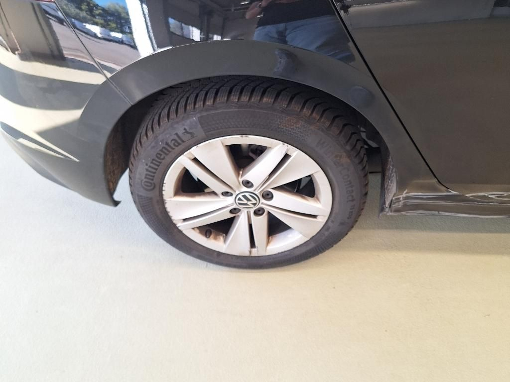 Volkswagen Golf VIII 1.0 TSI 81KW ACT OPF 110CV LIFE, GPS, PDC, Rear View rear camera, Light and view pack