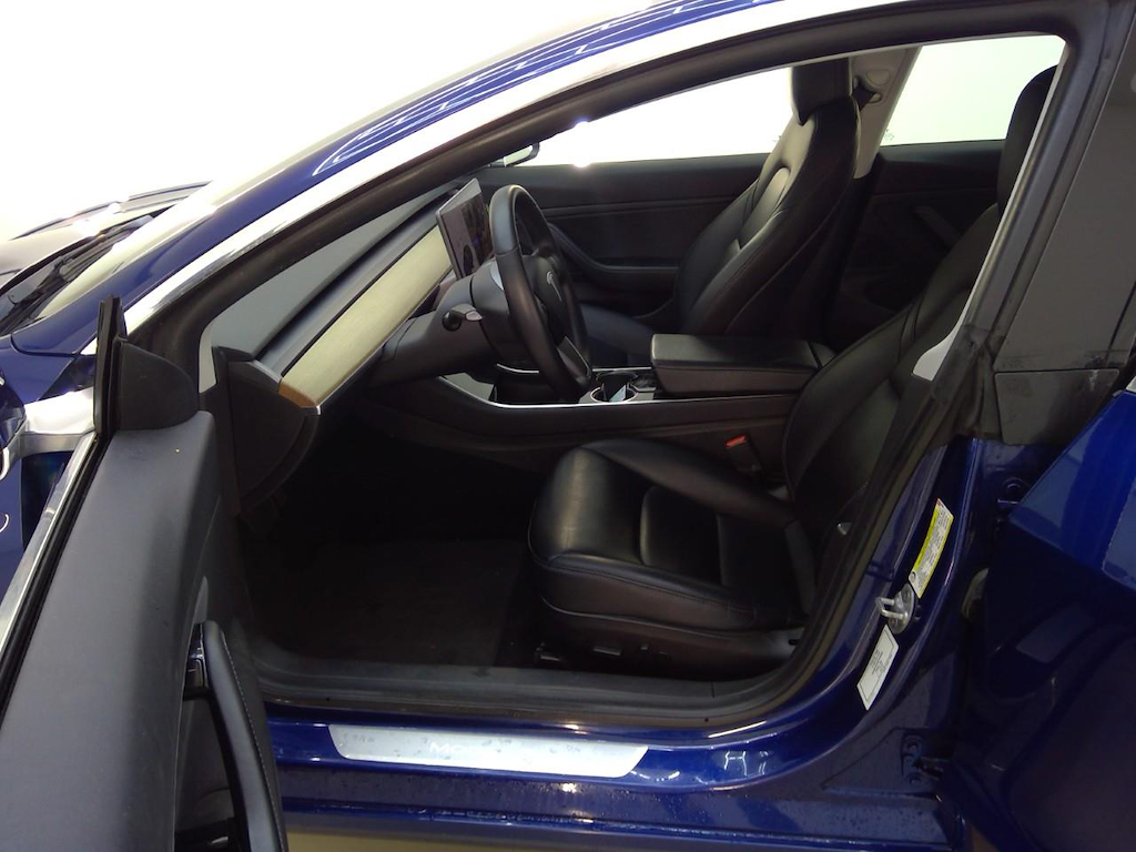 Foto 8 van Tesla Model 3